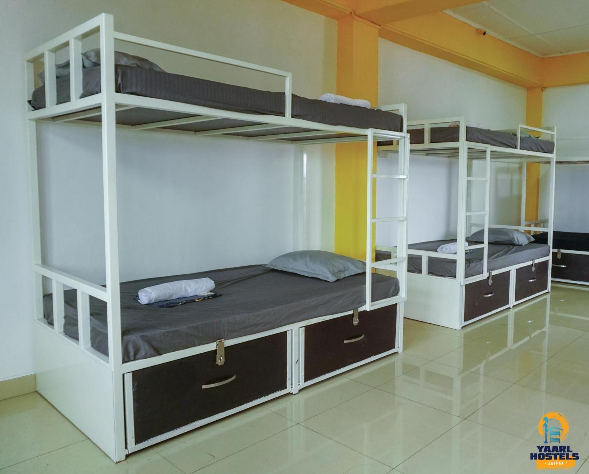 Yaarl Hostels Jaffna Room photo